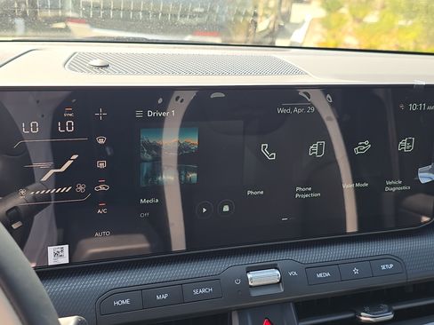 New 2026 Kia K4 GT-Line w/ GT-Line Sunroof Package FWD image 23