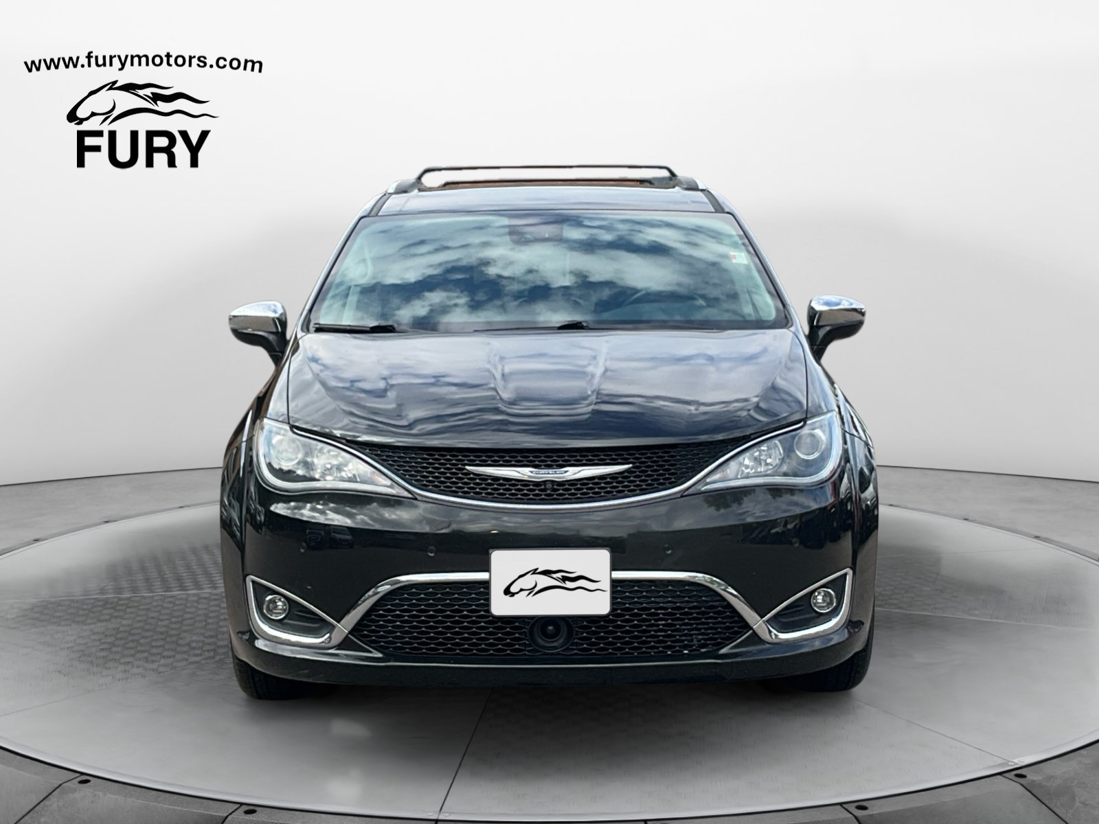 Used 2018 Chrysler Pacifica Limited w/ Advanced Safetytec Group FWD image 9
