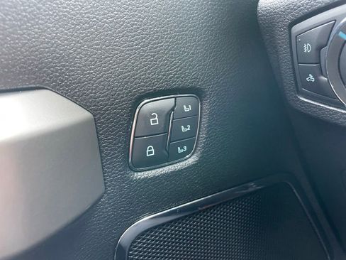 Used 2021 Ford F250 Lariat w/ Lariat Value Package image 26