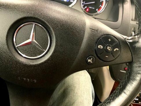 Used 2011 Mercedes-Benz C 300 4dr Sdn C 300 Sport RWD image 23