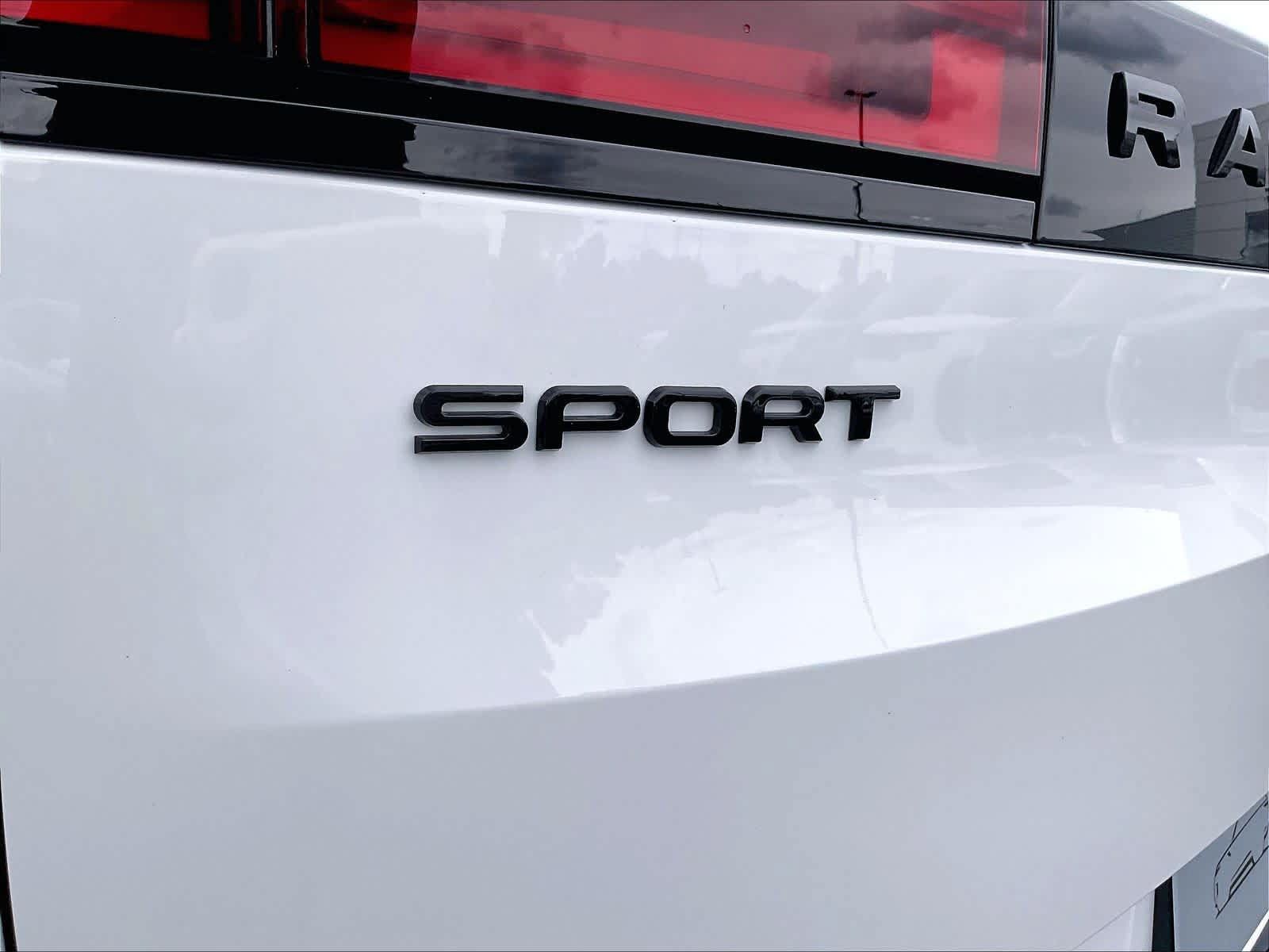 New 2026 Land Rover Range Rover Sport Dynamic SE AWD/4WD image 26