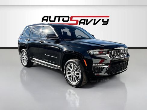 Used 2023 Jeep Grand Cherokee Summit AWD/4WD image 1