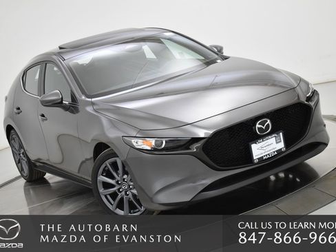 Used 2025 MAZDA MAZDA3 s image 2