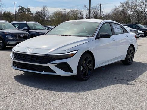 New 2026 Hyundai Elantra Sport FWD image 3