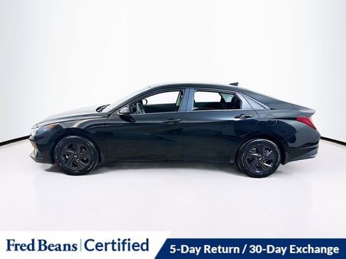 Certified 2023 Hyundai Elantra SEL image 4