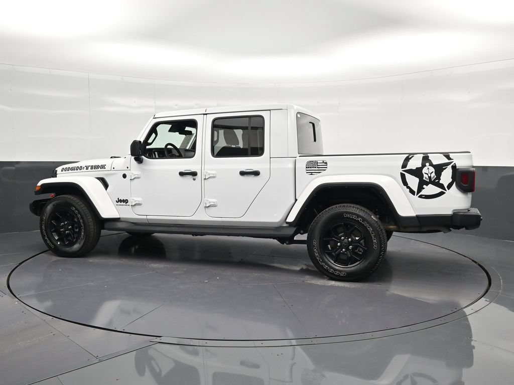 Used 2025 Jeep Gladiator Sport AWD/4WD image 8