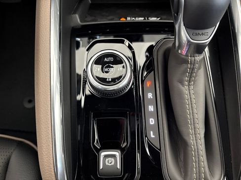 New 2026 GMC Canyon Denali AWD/4WD image 24