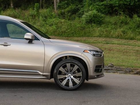 Used 2023 Volvo XC90 B6 Ultimate AWD/4WD image 9