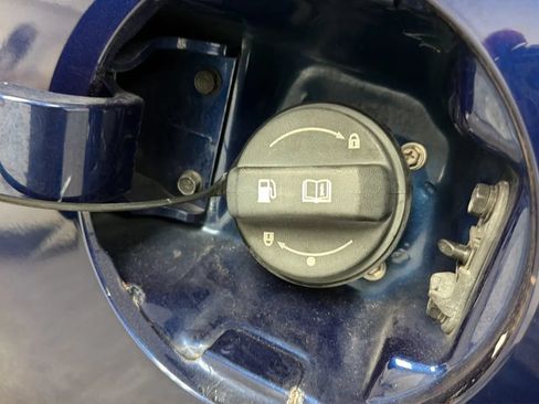 Used 2020 Kia Optima FWD image 25