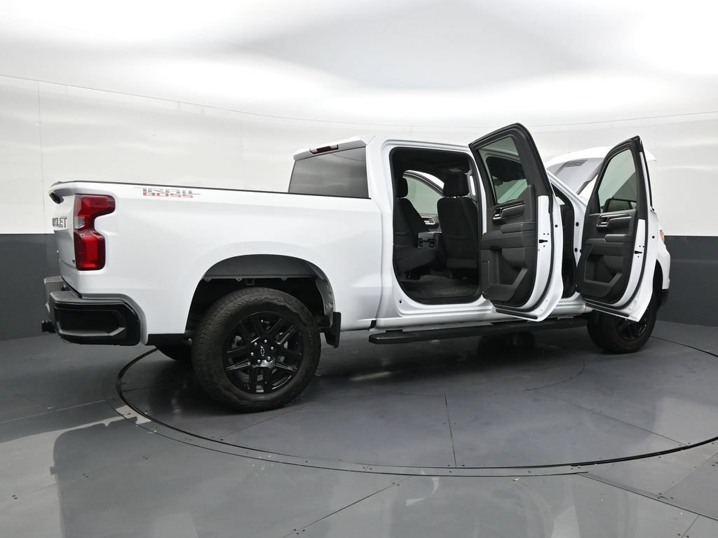 Used 2025 Chevrolet Silverado 1500 LT Trail Boss w/ LT Trail Boss Premium Package AWD/4WD image 25