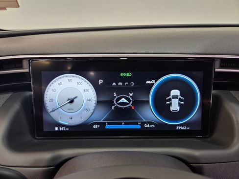 Used 2022 Hyundai Tucson Limited AWD/4WD image 24