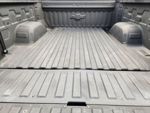 Used 2025 Chevrolet Silverado 1500 LT Trail Boss w/ LT Trail Boss Premium Package image 32