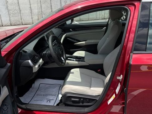 Used 2020 Honda Accord EX image 15
