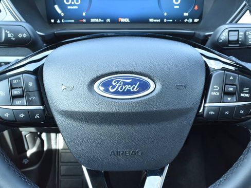 Used 2023 Ford Escape Platinum w/ Premium Technology Package AWD/4WD image 13