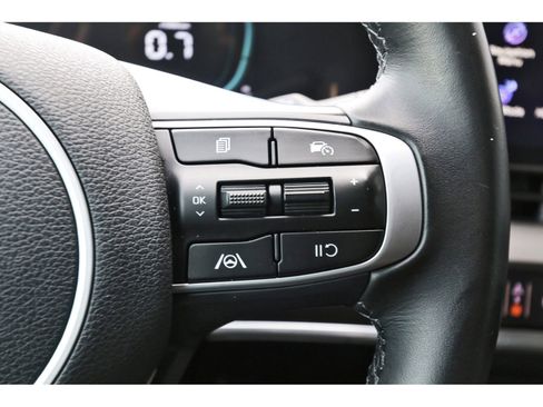 Used 2023 Kia Sportage EX FWD image 19