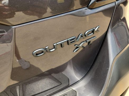 Used 2020 Subaru Outback Onyx Edition XT w/ Popular Package #2 AWD/4WD image 10