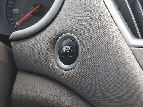 Used 2017 Chevrolet Malibu LS image 25