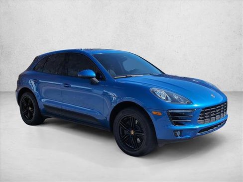Used 2017 Porsche Macan image 3