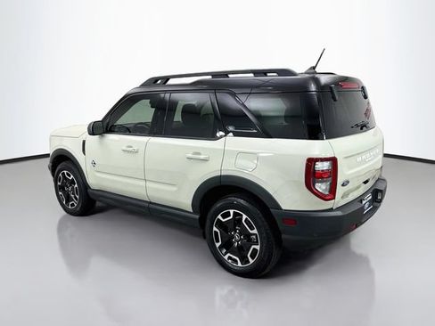 Used 2024 Ford Bronco Sport Outer Banks w/ Tech Package AWD/4WD image 5