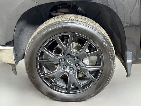 Used 2022 Chevrolet Silverado 1500 LTZ w/ LTZ Convenience Package II image 31