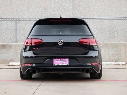 Used 2021 Volkswagen Golf S image 16