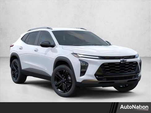 New 2026 Chevrolet Trax ACTIV image 1