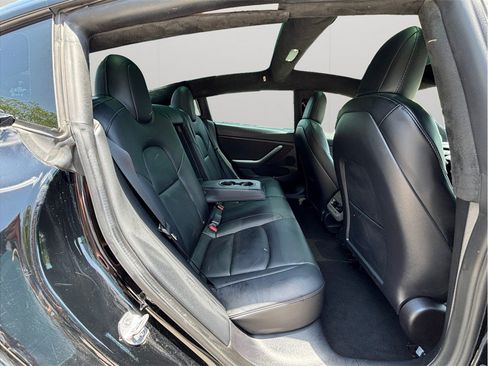 Used 2022 Tesla Model 3 RWD image 37