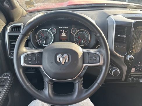 Used 2024 RAM 2500 Big Horn w/ Sport Appearance Package image 18