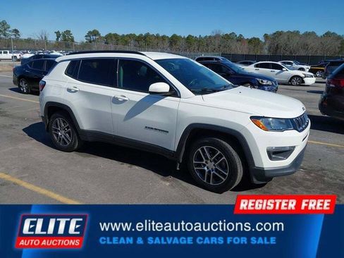 Used 2020 Jeep Compass Latitude image 2