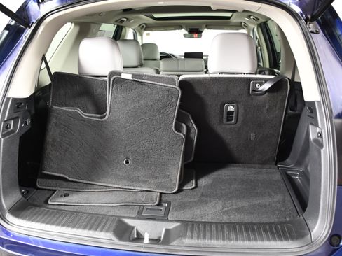 Certified 2025 Honda Pilot Touring image 51