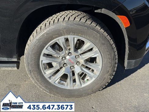 Used 2023 GMC Yukon XL Denali image 7