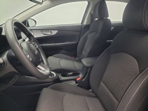 Used 2023 Kia Forte LXS w/ LXS Technology Package image 17