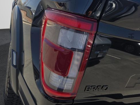 Used 2023 Ford F150 Raptor w/ Raptor Carbon Fiber Package AWD/4WD image 18