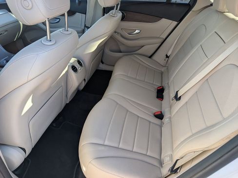 Certified 2021 Mercedes-Benz GLC 300 4MATIC image 24