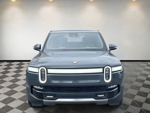 Used 2023 Rivian R1S Launch Edition image 8