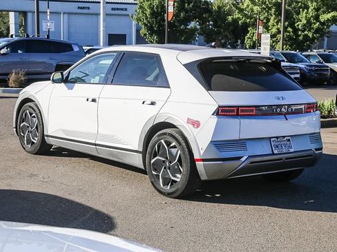Certified 2024 Hyundai Ioniq 5 Limited RWD image 2
