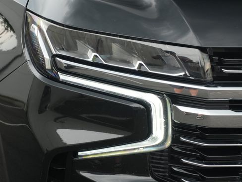 Used 2024 Chevrolet Suburban LT AWD/4WD image 48