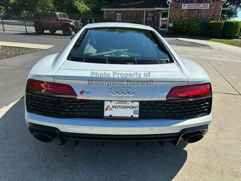 Used 2023 Audi R8 V10 performance RWD image 10