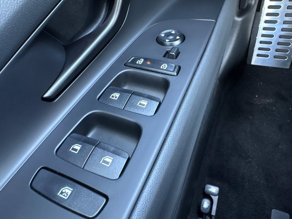 New 2026 Hyundai Elantra SEL Sport FWD image 10