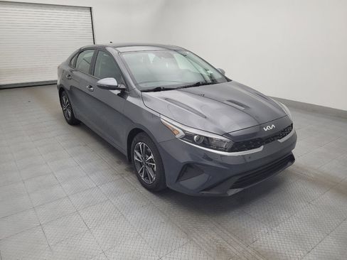 Used 2024 Kia Forte LXS w/ LXS Technology Package image 13