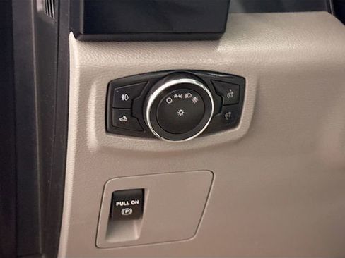 Used 2016 Ford F150 XL w/ Equipment Group 101A Mid image 11