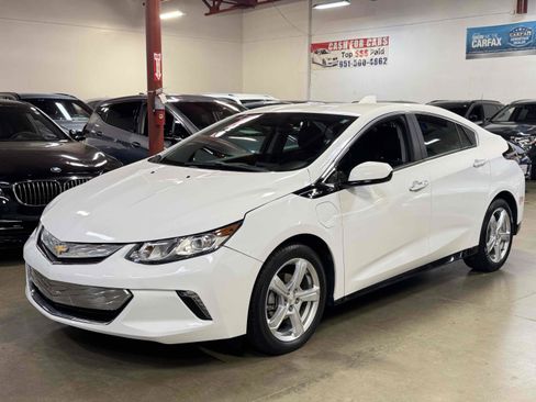 Used 2019 Chevrolet Volt LT FWD image 3