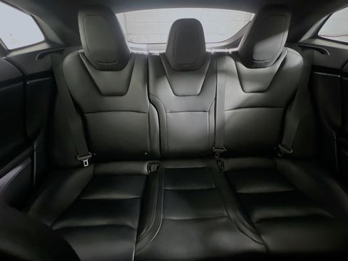 Used 2019 Tesla Model S Performance image 31