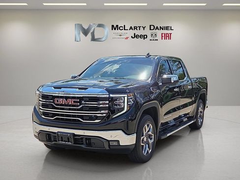 Used 2026 GMC Sierra 1500 SLT w/ SLT Premium Plus Package AWD/4WD image 2