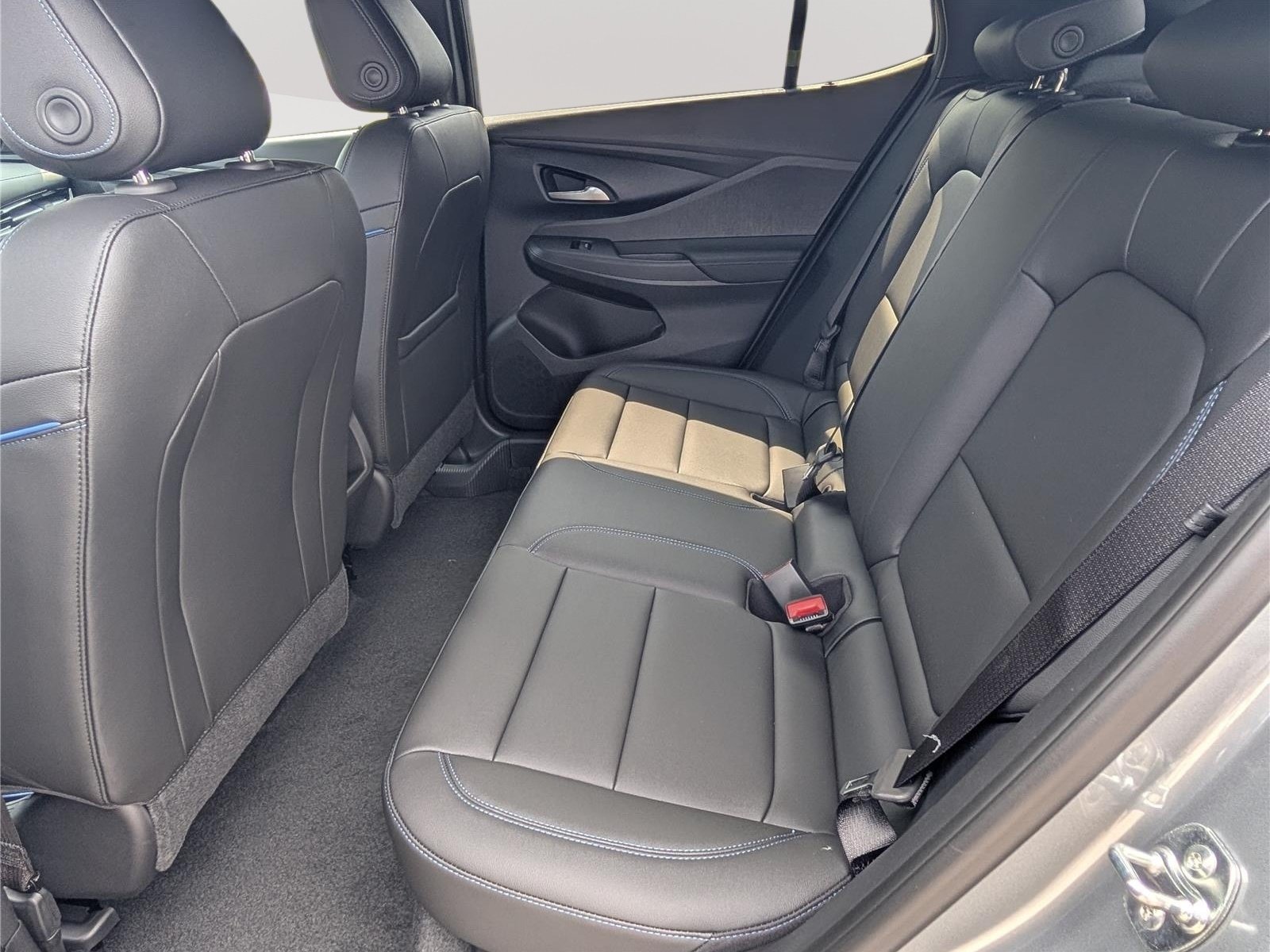 New 2026 Buick Envista Sport Touring w/ Convenience I Package FWD image 11