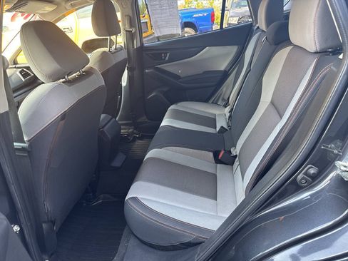 Used 2019 Subaru Crosstrek 2.0i Premium AWD/4WD image 16