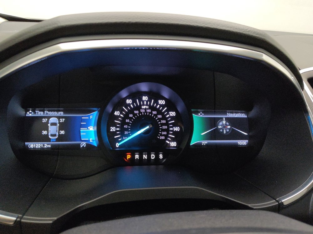 Used 2019 Ford Edge Titanium w/ Cold Weather Package AWD/4WD image 23
