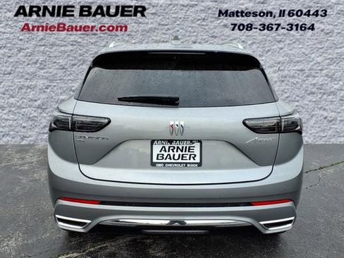 Used 2024 Buick Envision Avenir AWD/4WD image 8