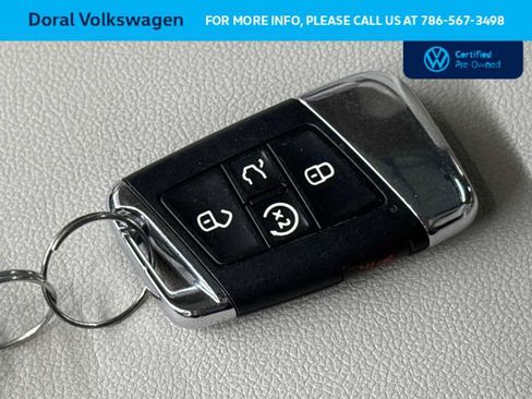 Certified 2021 Volkswagen Atlas SE w/ Panoramic Sunroof Package image 28