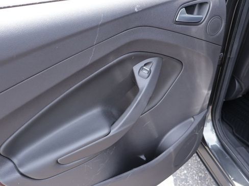 Used 2016 Ford Escape Titanium w/ Equipment Group 301A FWD image 11